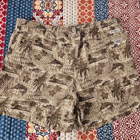 Columbia PFG Clearwater Shores Swim Trunks Men 40 x 6" Olive Green Fish Tropical - Picture 6 of 8